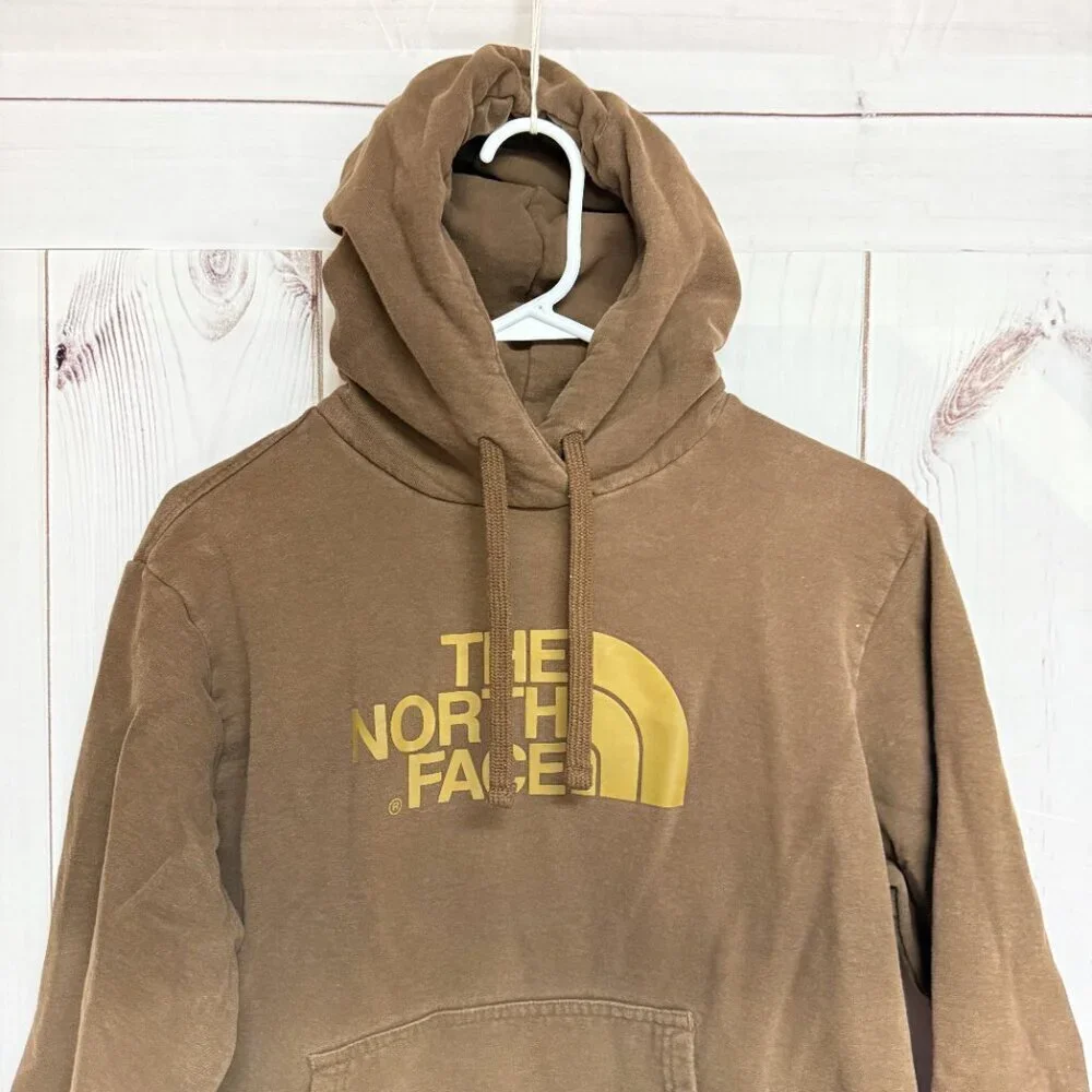 The North Face Men’s Medium Brown Logo Pullover Hoodie‎ GUC